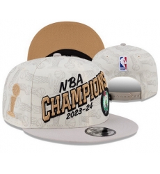 Boston Celtics Snapback Cap 25G017