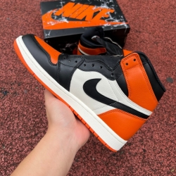 AIR JORDAN 1 RETRO HIGH OG DZ5485 008_3