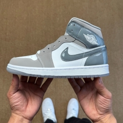 AIR JORDAN 1 MID SE HF3216 100 Men Shoes
