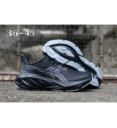 Asics Womens running shoes 012